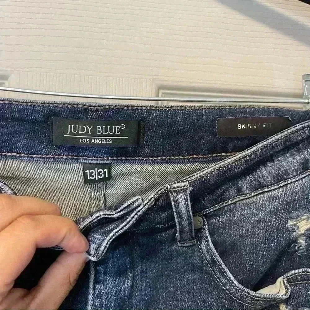 Judy Blue Women's High Rise Skinny Fit Jeans Sz 13/31 - Picture 3 of 11